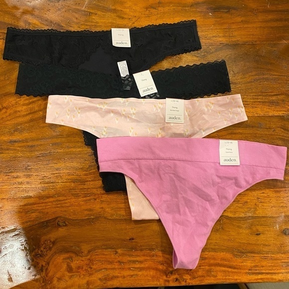 NWT Set of 4 Auden Thongs - Picture 1 of 7